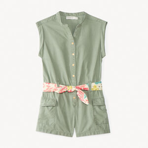 Σαλοπέτα χωρίς μανίκια με ζώνη με λουλούδια για κορίτσι 