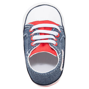 Αθλητικά μποτάκια από ύφασμα σε τζιν ύφανση με μπάλωμα σημαία 