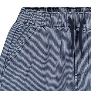 Βερμούδα φαντεζί με λεπτές ρίγες για αγόρι 