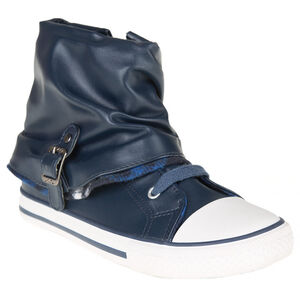 Μποτάκια με αναδιπλούμενο μέρος, φερμουάρ, κορδόνια και αγκράφα 